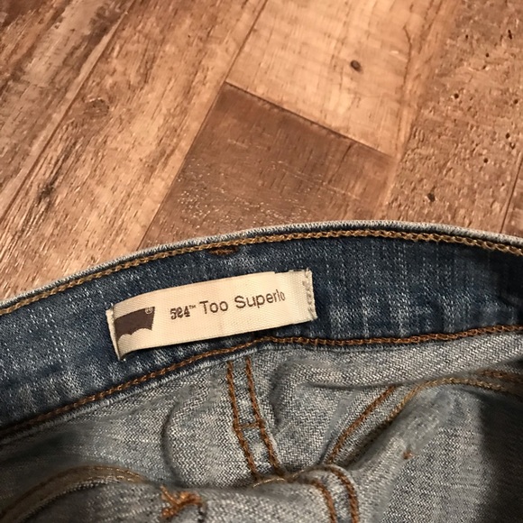 Levi’s Light Wash - Picture 4 of 6